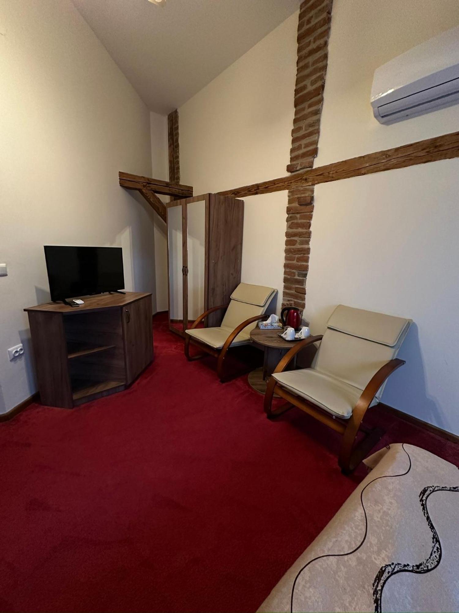 Antique Aparthotel Alba Iulia Dış mekan fotoğraf