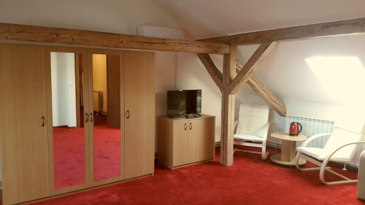 Antique Aparthotel Alba Iulia Dış mekan fotoğraf
