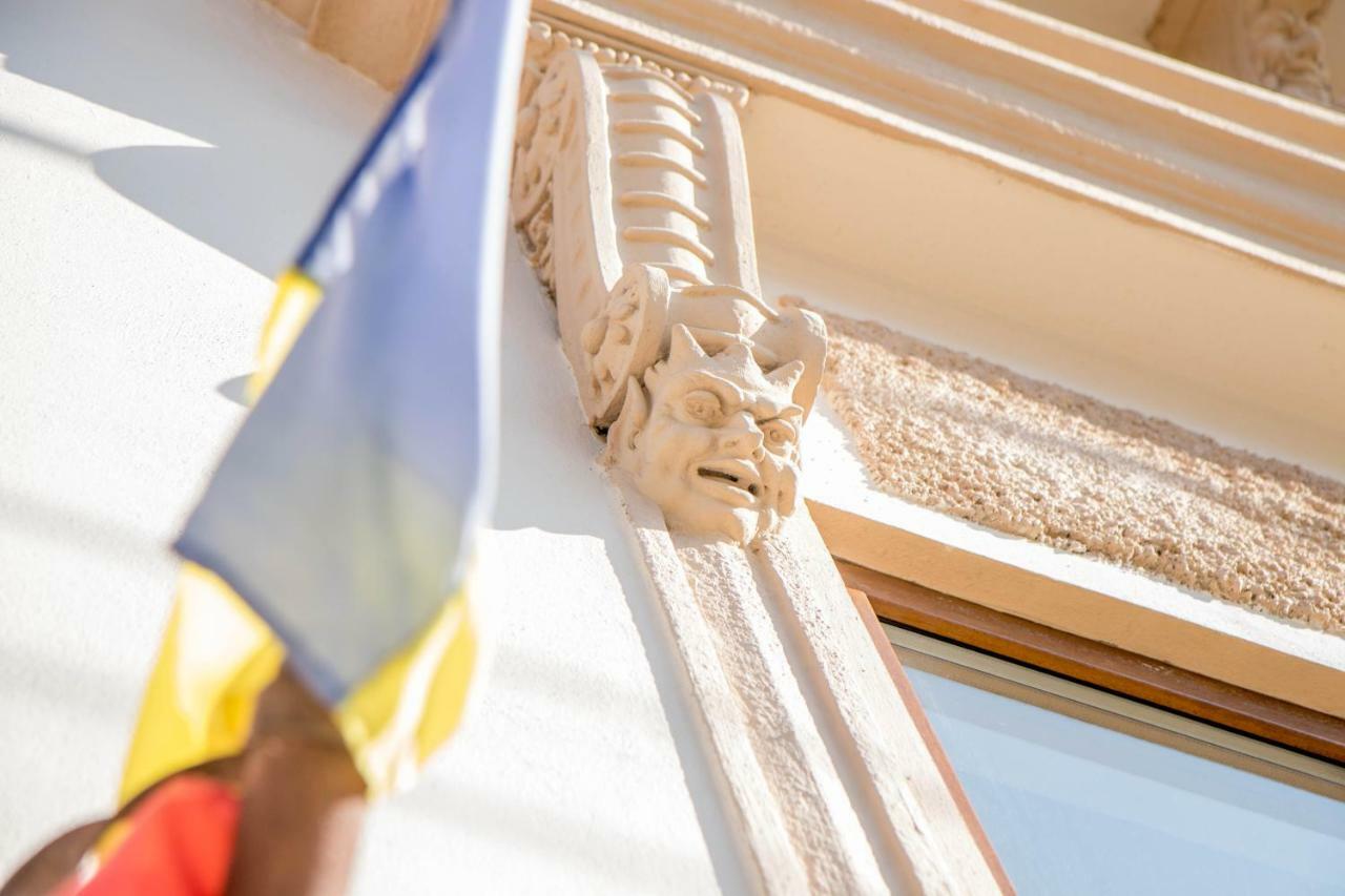 Antique Aparthotel Alba Iulia Dış mekan fotoğraf